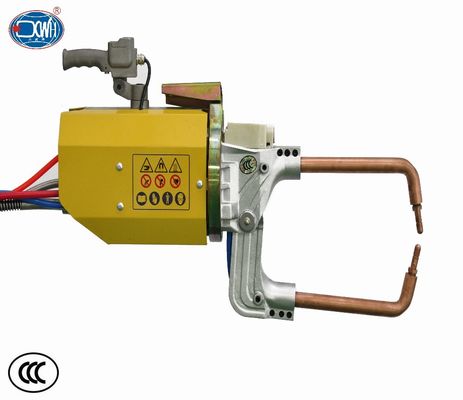 One Side AC220V 3.5KN Portable Spot Welding Machine For Auto Body