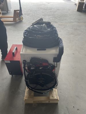 Small Fiber Hand Laser Welder Machine 1500 Watt