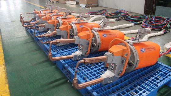 Pneumatic 220v 80KVA Portable Spot Welding Machine , Cast Ductile Spot Welder