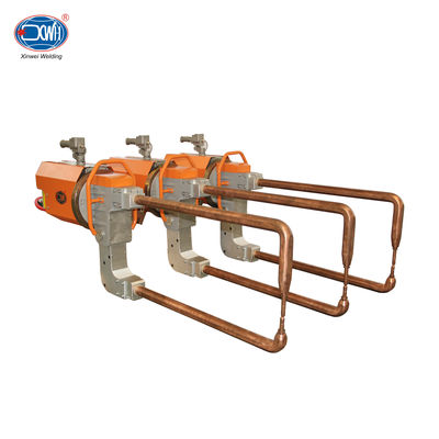 Bom preço. Máquina portátil de soldadura por ponto de arma de mão 380 volts CCC aprovada em linha